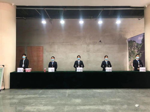 十一假期工作動態(tài)（五） 旅游咨詢服務(wù)不停歇，為游客排憂解難